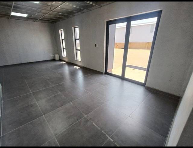 INDUSTRIAL PROPERTY TO RENT IN KNOPPIESLAAGTE